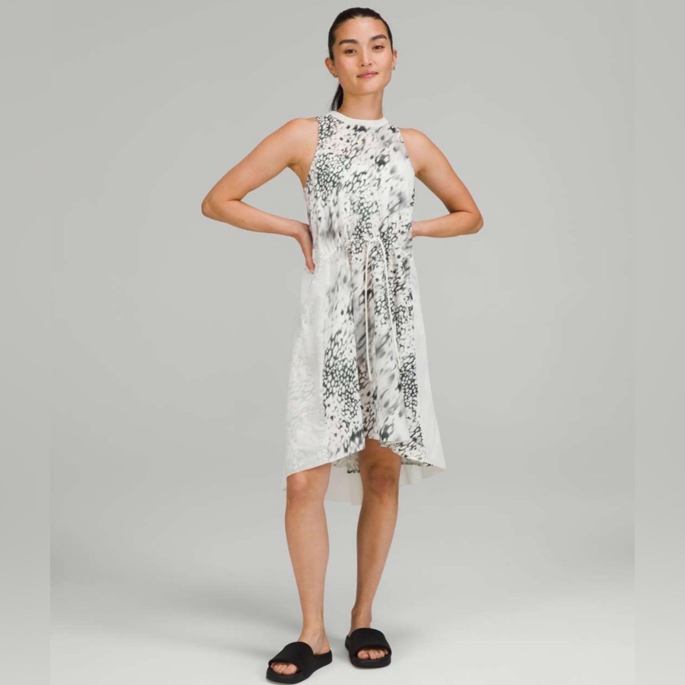 Lululemon Mesh Overlay High-Neck Dress White Gray Stretch Size 6